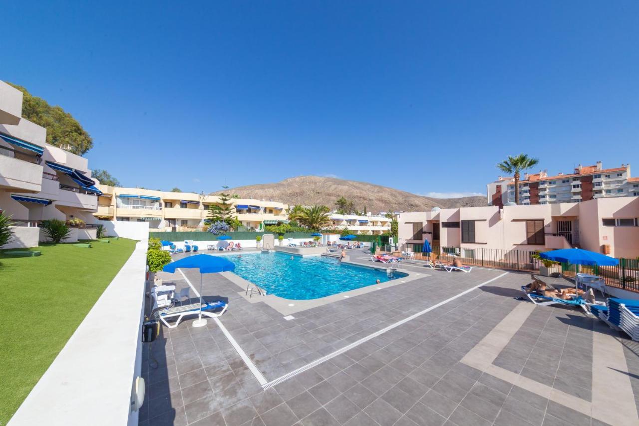 Apartamento en Sur y sol Los Cristianos Los Cristianos  Extérieur photo