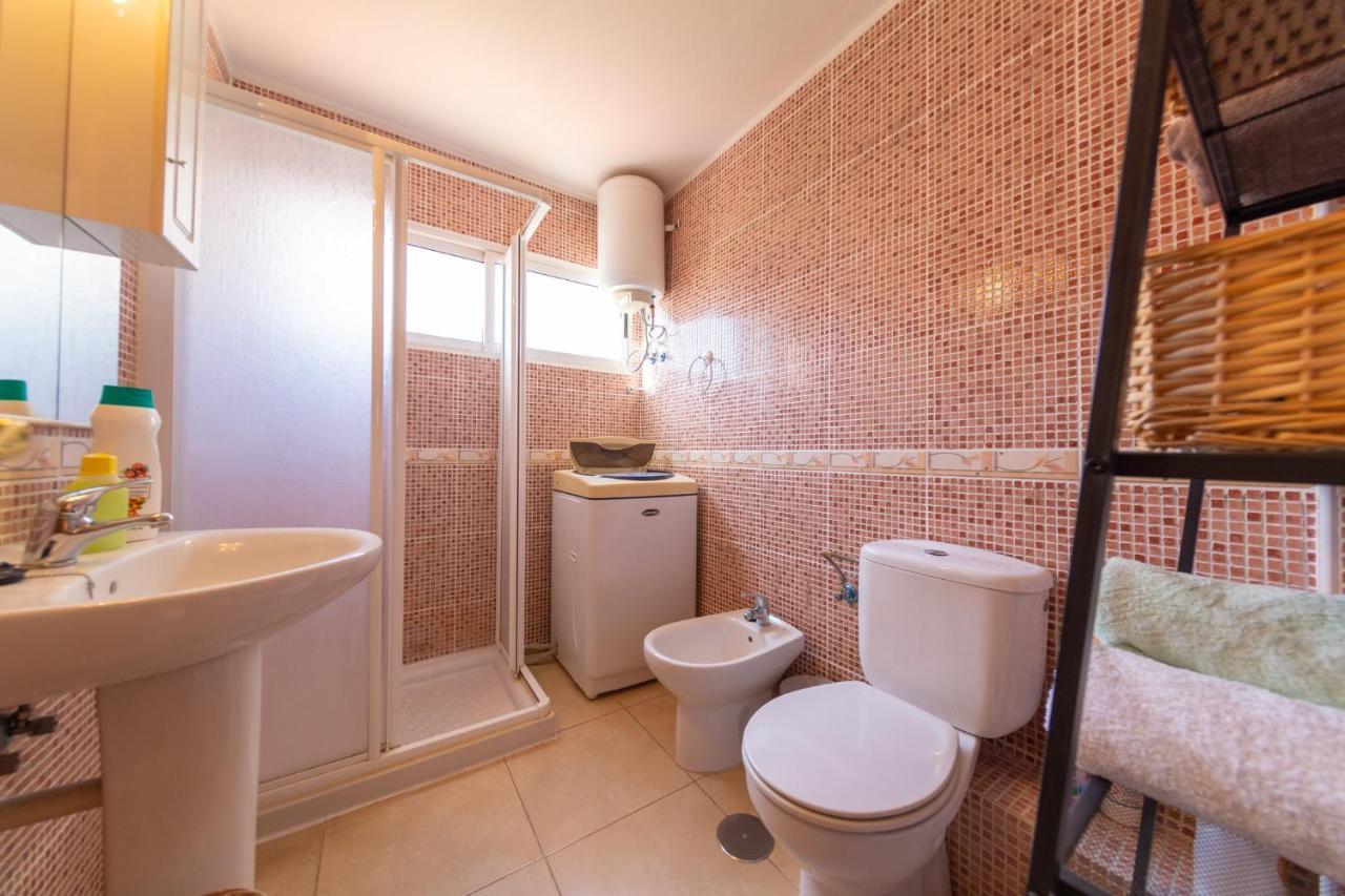 Apartamento en Sur y sol Los Cristianos Los Cristianos  Extérieur photo